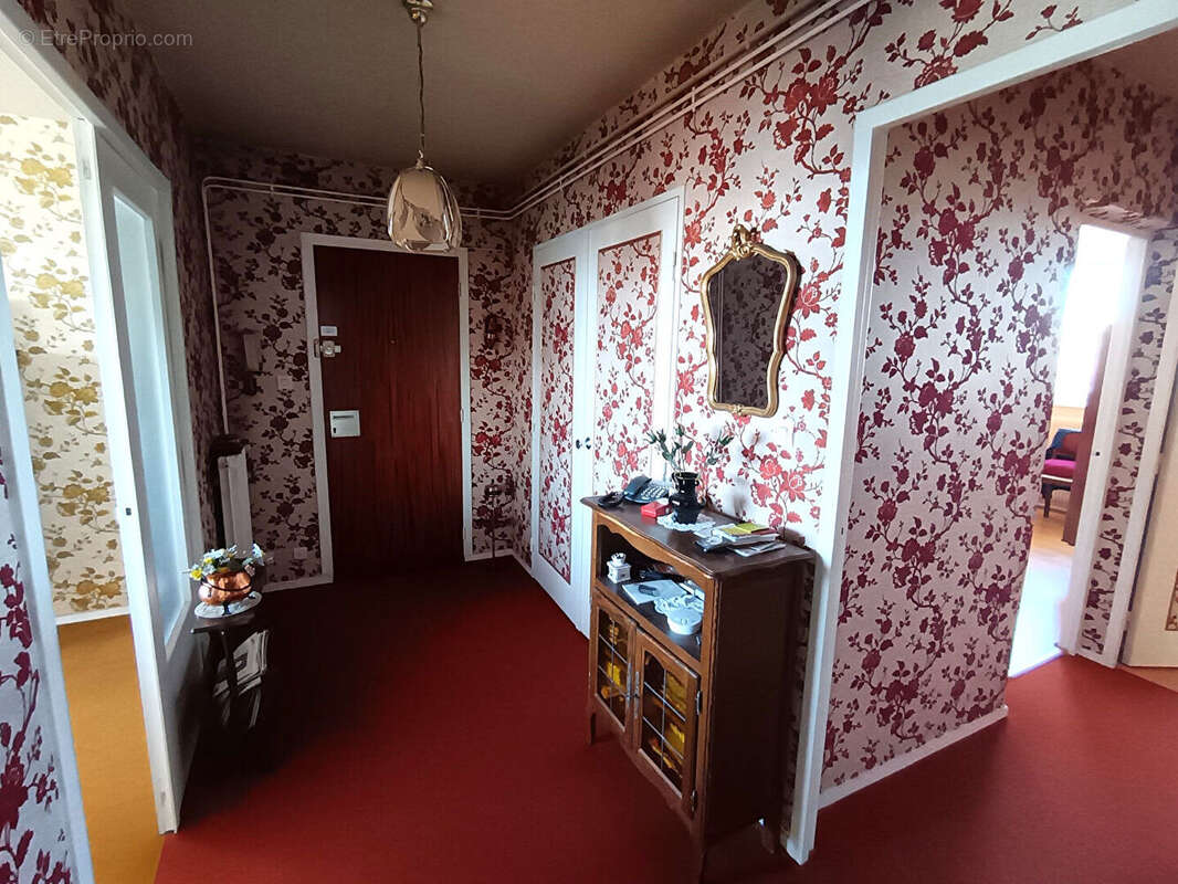 Appartement 76m² à clermont-ferrand - photo 3