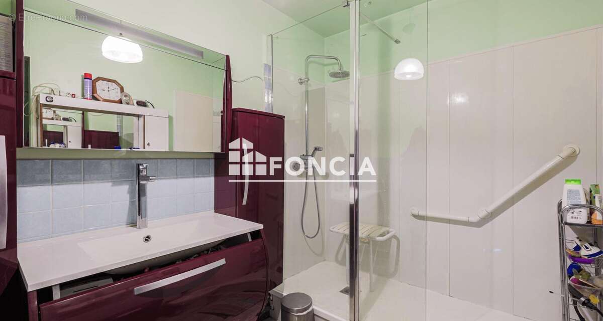 Appartement à ECHIROLLES