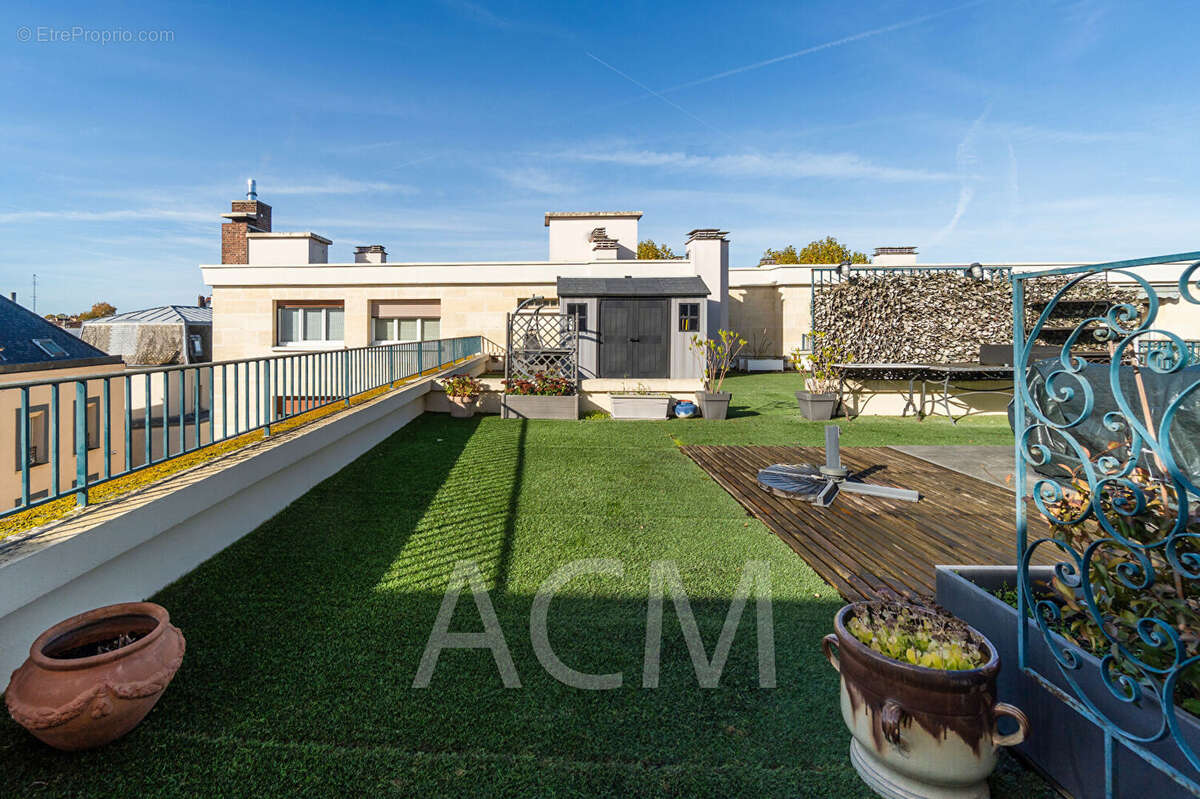 Appartement à MAISONS-LAFFITTE
