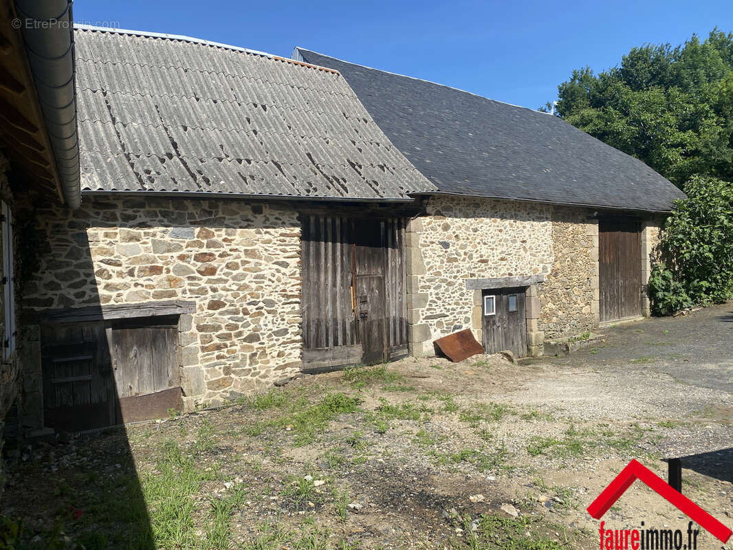 Maison à SAINTE-FEREOLE
