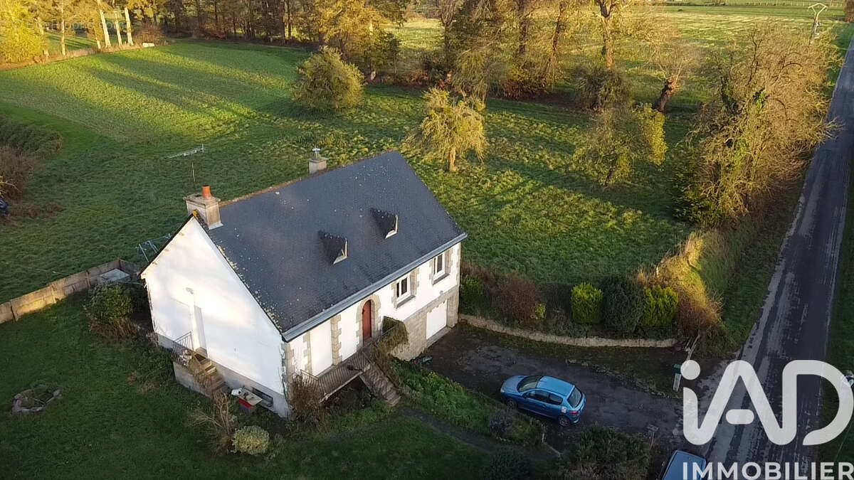 Photo 2 - Maison à MEZIERES-SUR-COUESNON