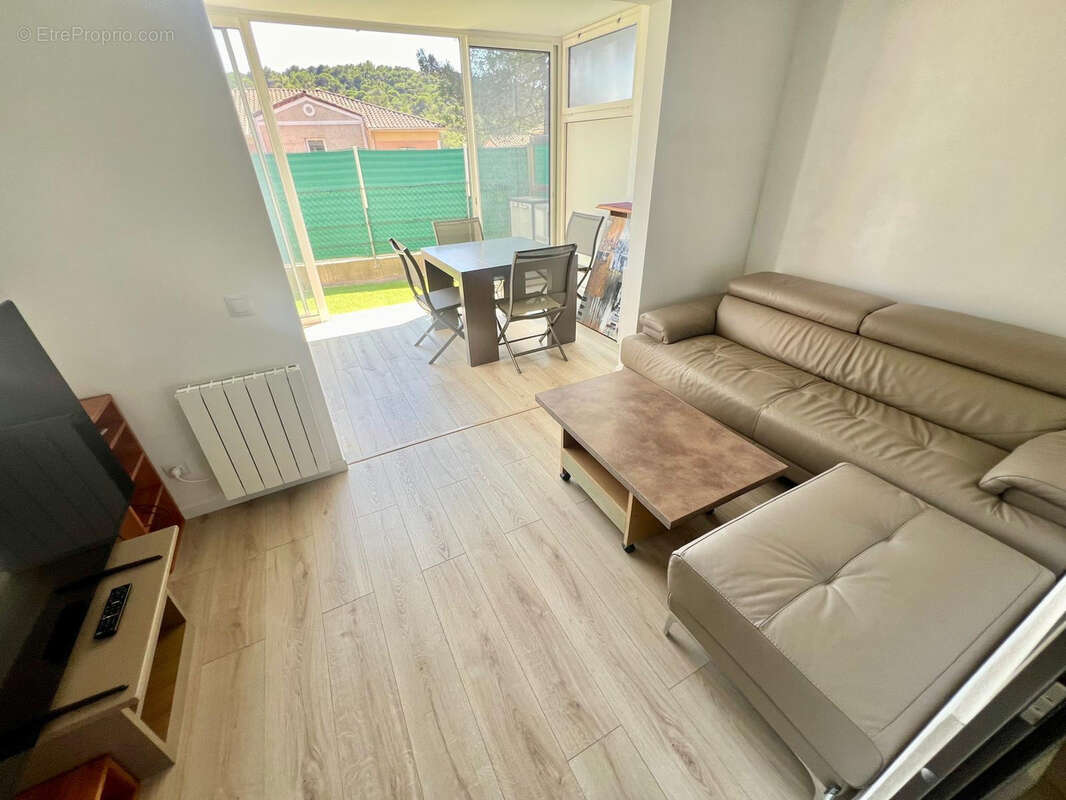 Appartement à MOUGINS