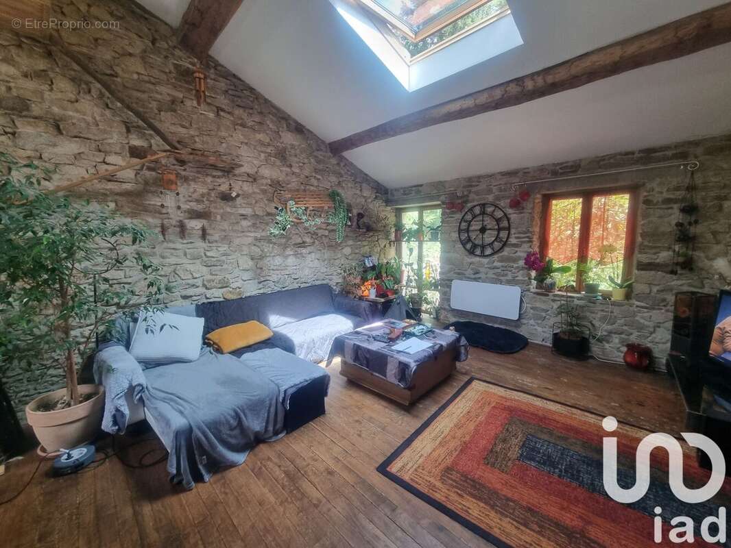 Photo 3 - Maison à LES MARTYS