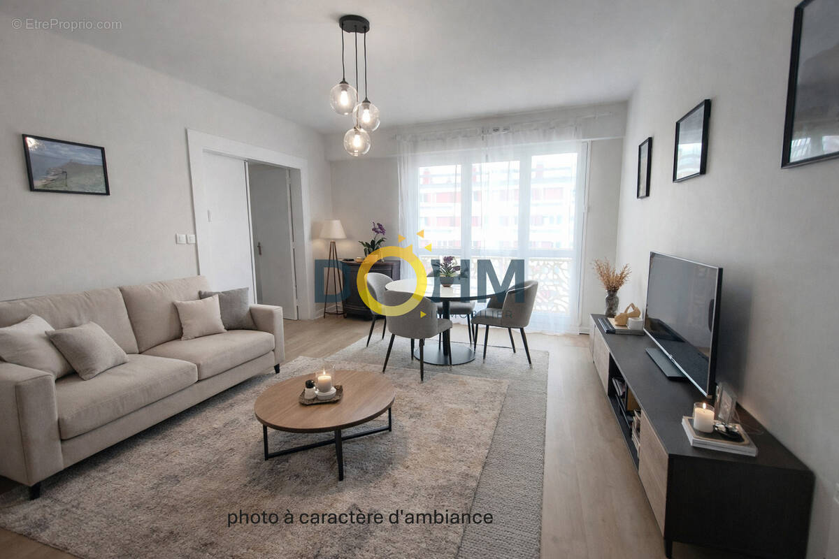 Appartement à SAINT-ETIENNE