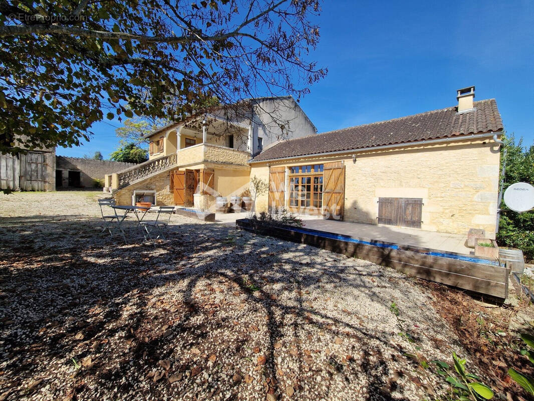 Maison à PUY-L'EVEQUE