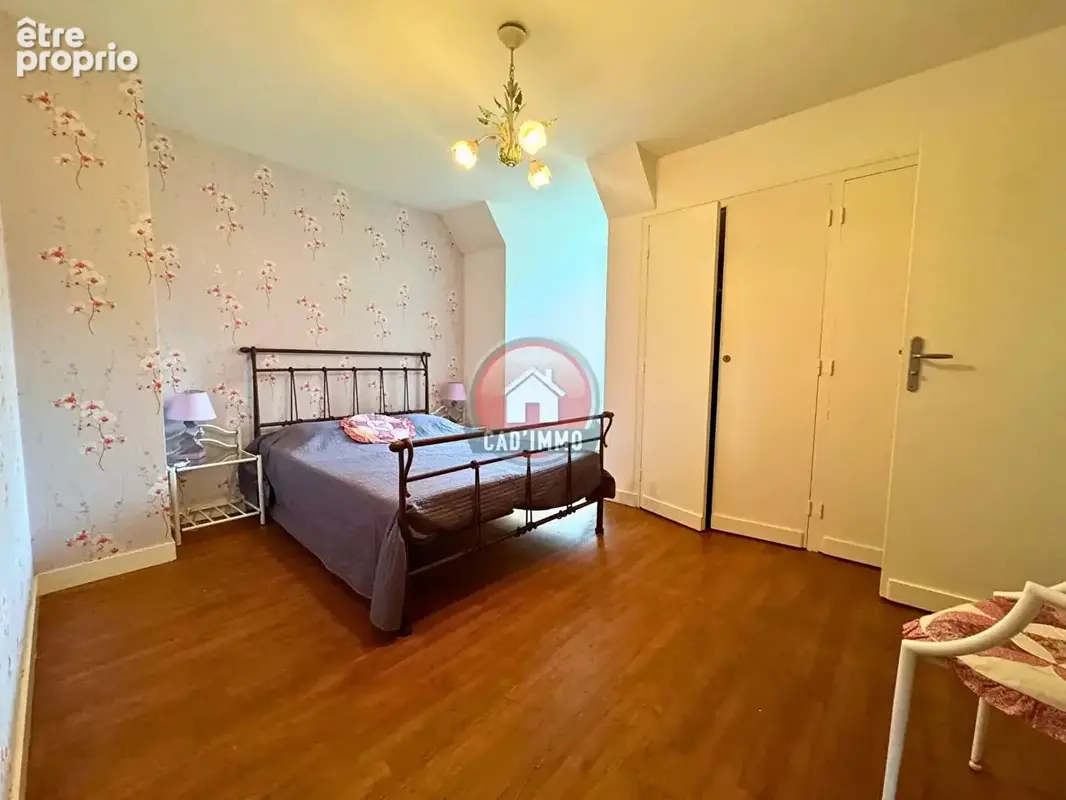 Maison Bourgeoise - 10 pièces - 250m² - BERGERAC - photo 10