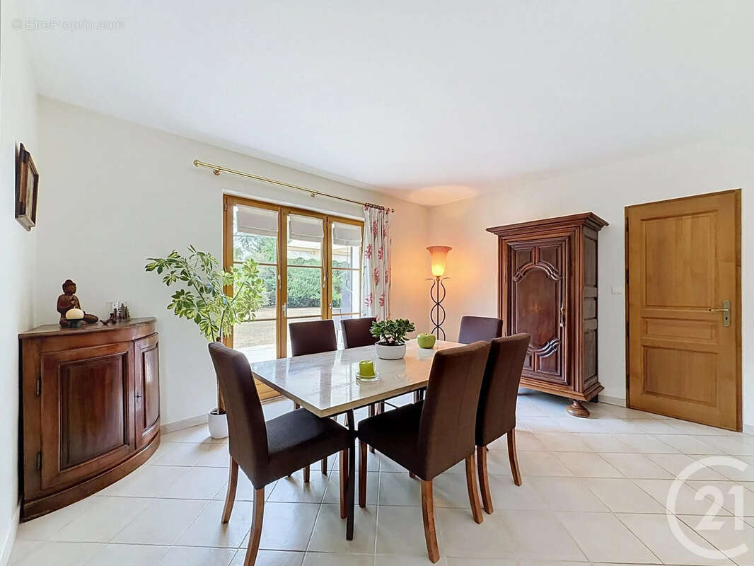 Maison 263 m² à Ardon  - photo 5