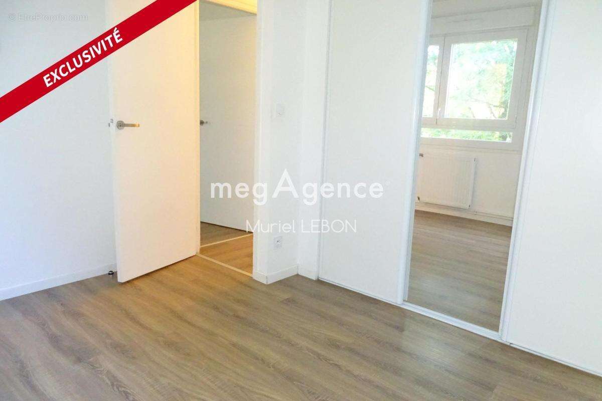 Appartement à FOUGERES