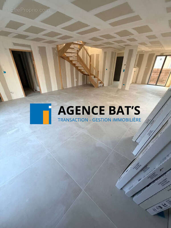 Photo 8 - Maison à SOLAIZE