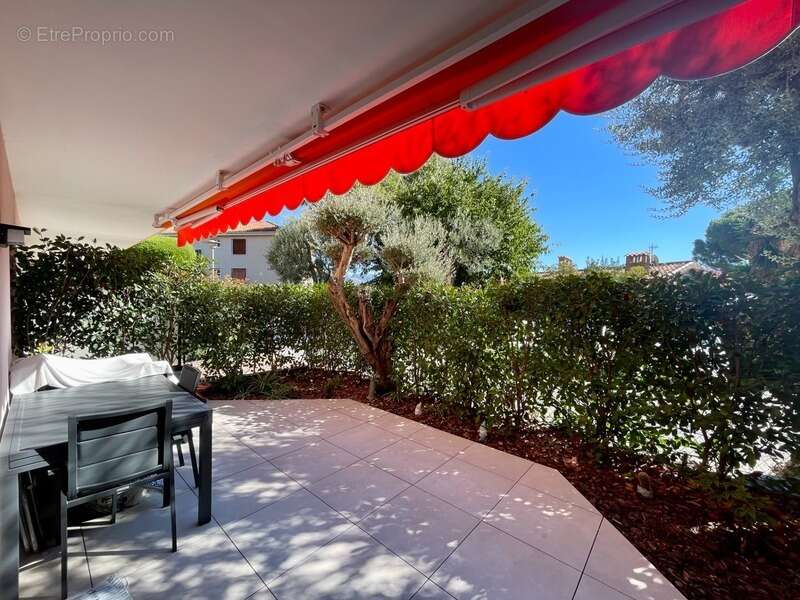 Appartement à ROQUEBRUNE-CAP-MARTIN