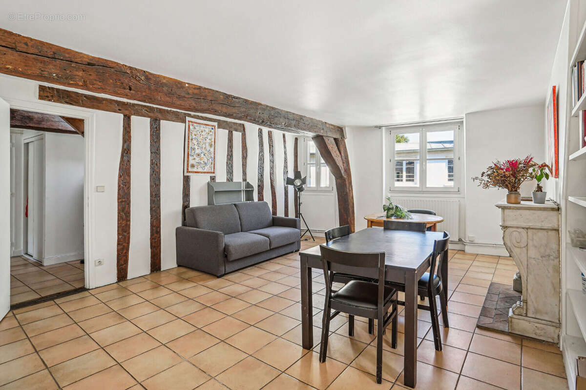 Appartement à PARIS-5E