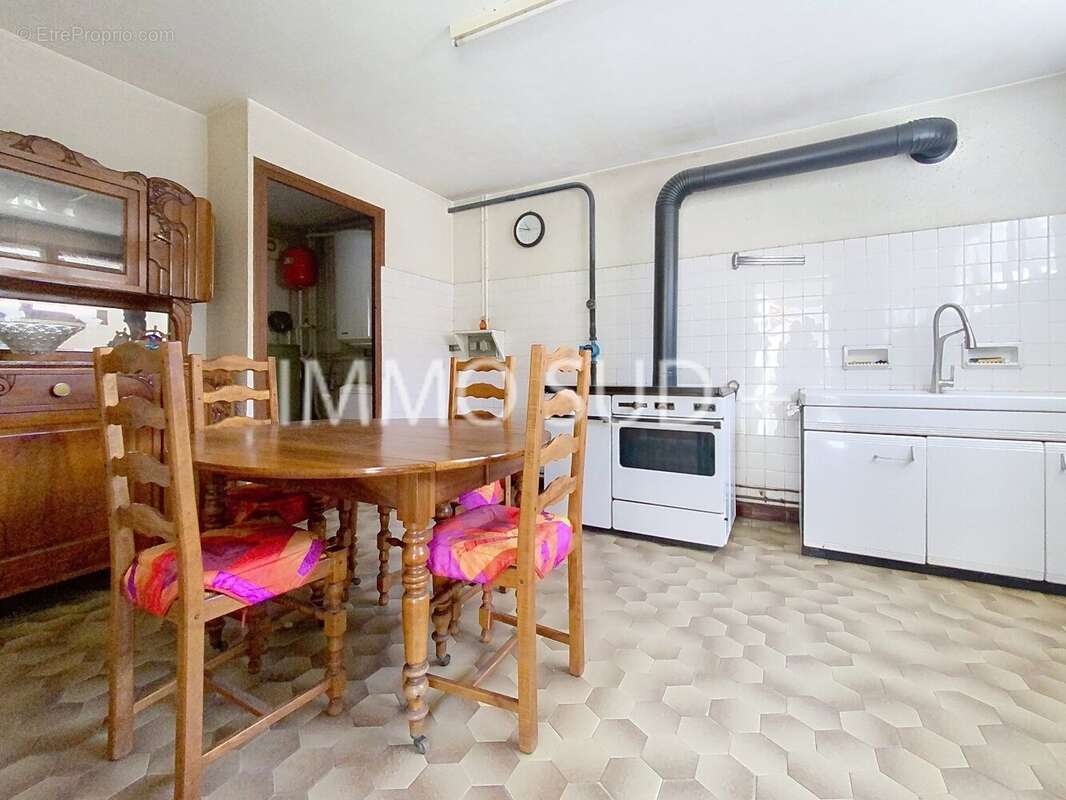 Maison à NOTRE-DAME-DE-COMMIERS