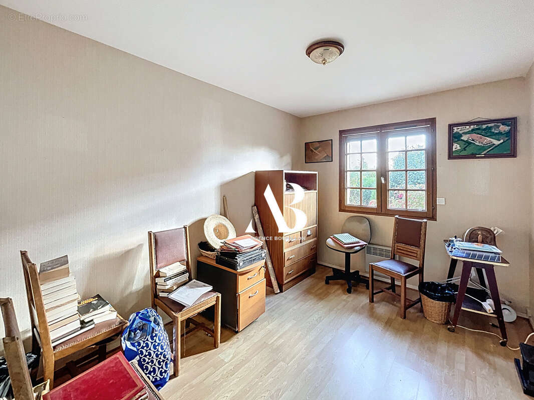 Maison à GRANDPUITS-BAILLY-CARROIS