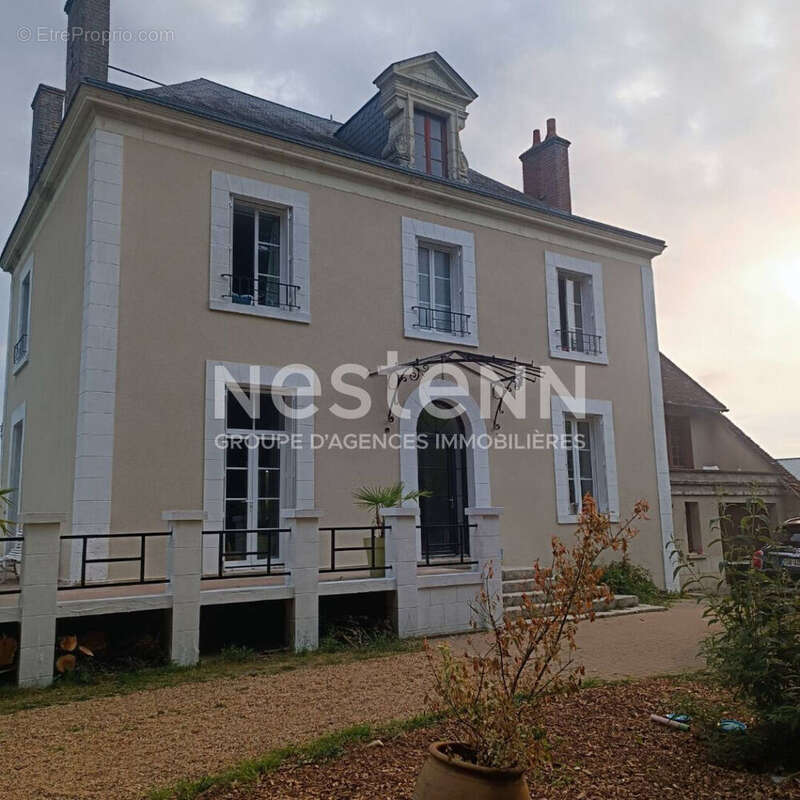 Maison à CHITENAY