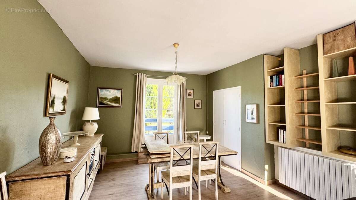 Maison à SAINT-MARTIN-DE-SEIGNANX