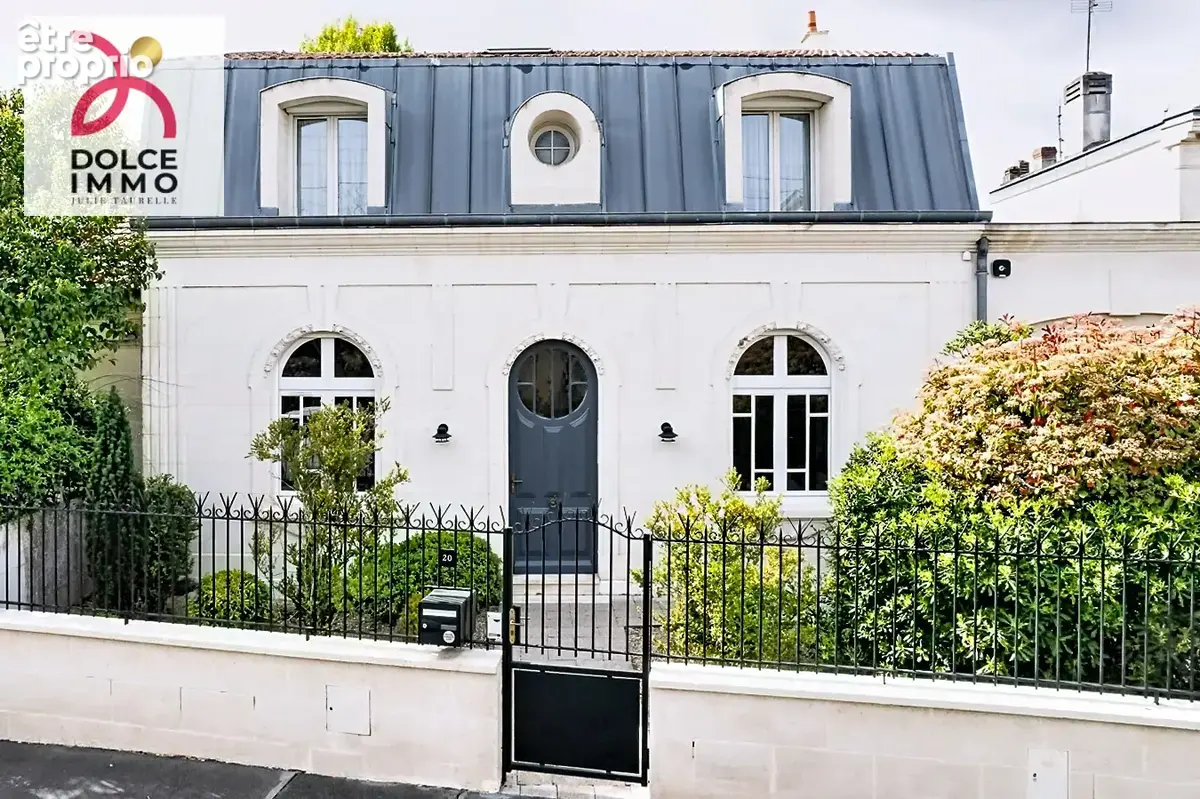 Maison familiale en pierre   Parc Bordelais   219 m2   5 chambres   garage   jardin piscinable - photo 1