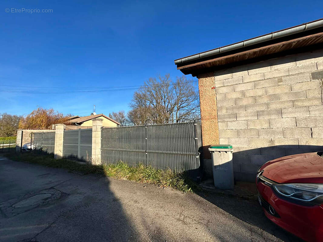 Maison à PRIAY