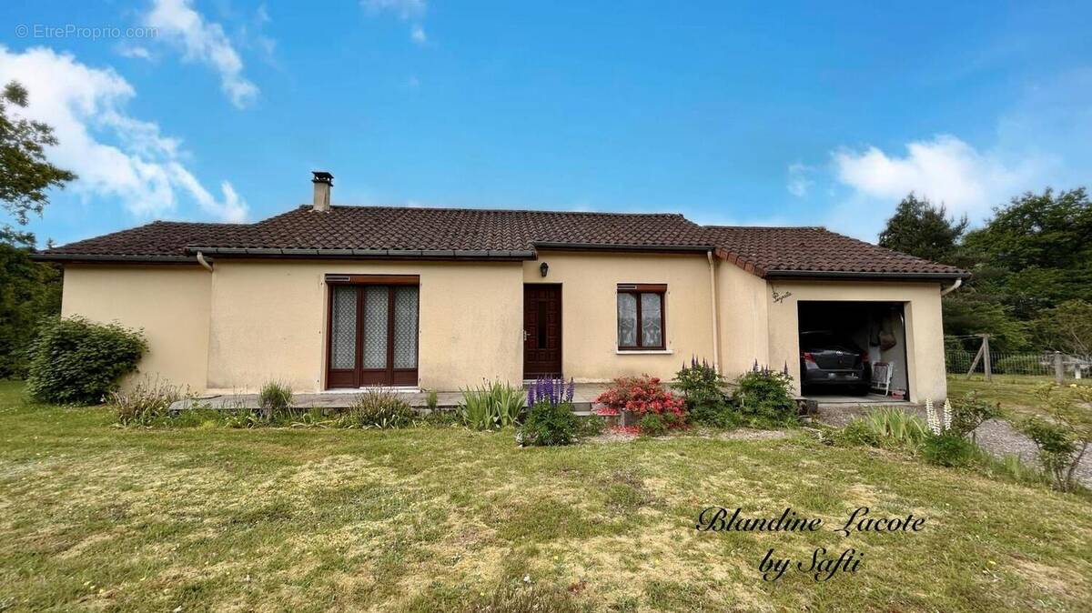 Photo 1 - Maison à PEYRAT-LE-CHATEAU