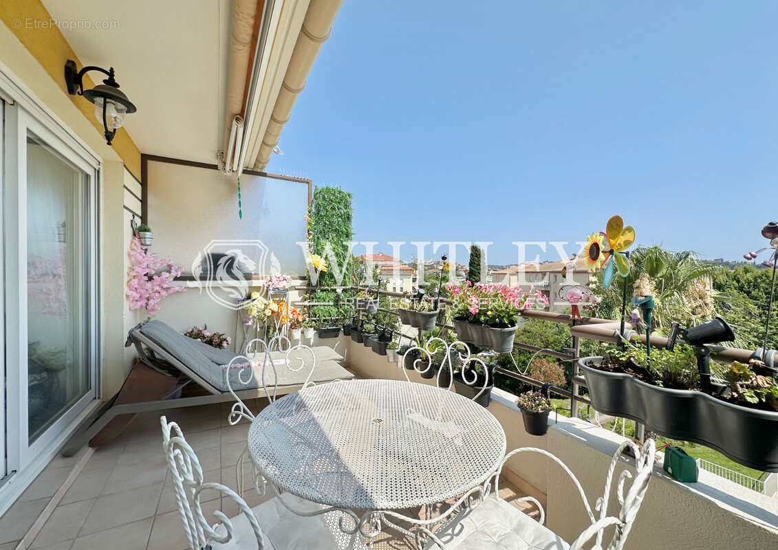 Appartement à FREJUS