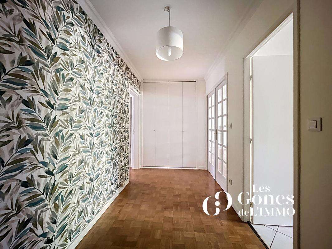 Appartement à LYON-9E