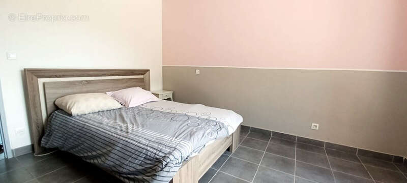 APPARTEMENT T5 avec garage et terrain - photo 9