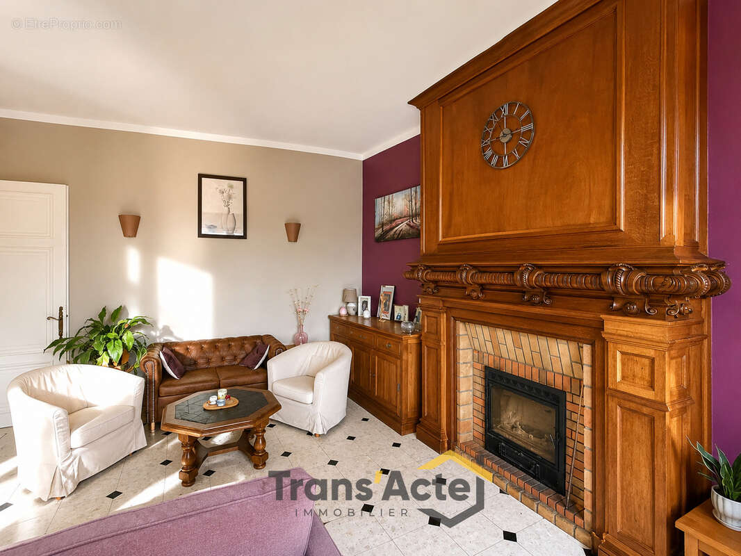 Maison à ACQ