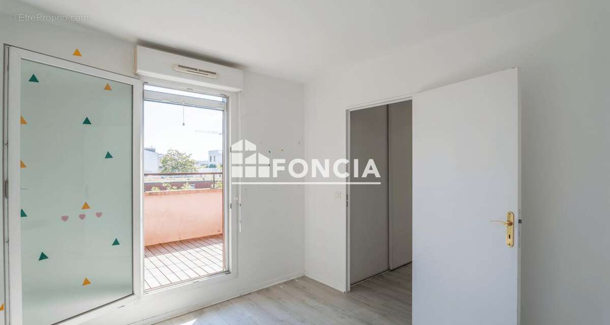 Appartement à SAINT-DENIS