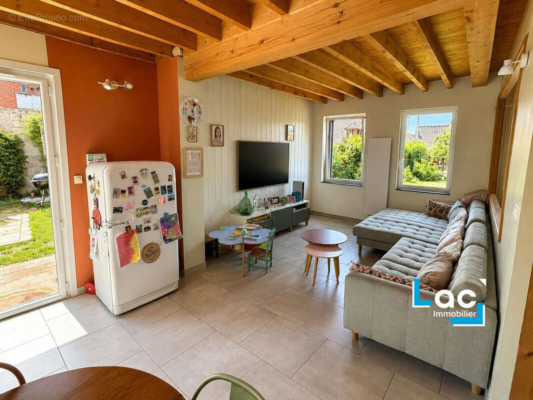 Maison 112 m² à Chereng  - photo 2