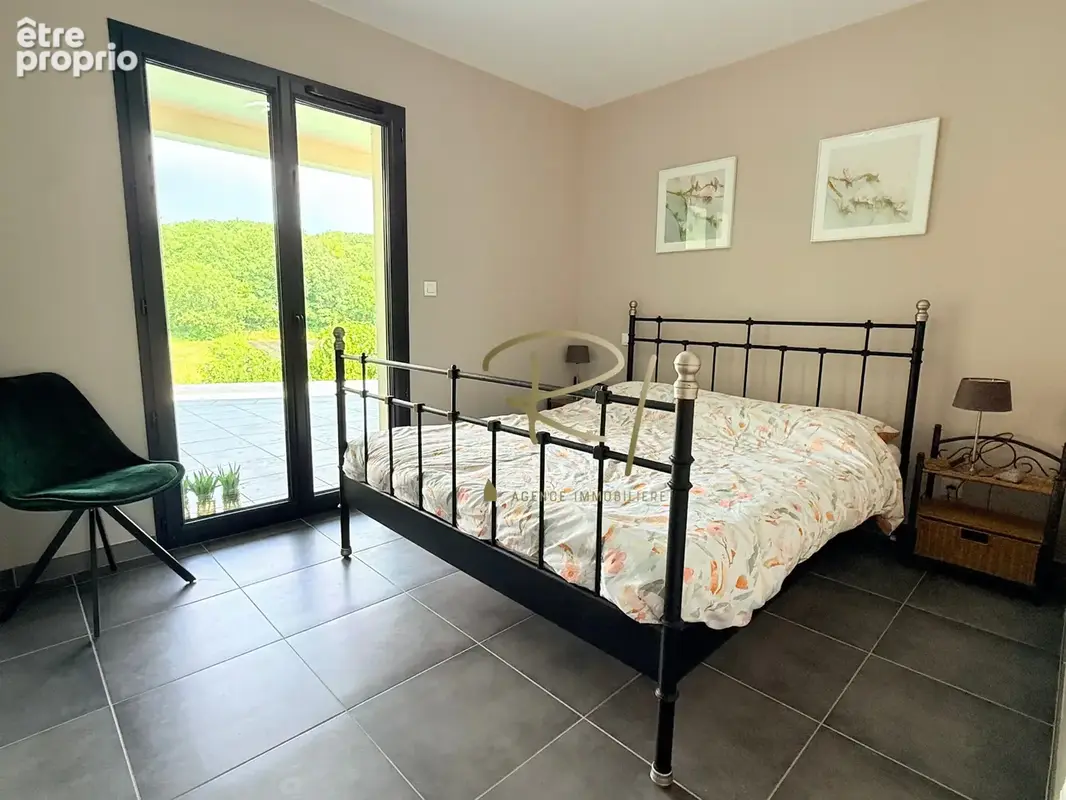 Villa contemporaine de plain-pied avec piscine   Proche Barjac - photo 7