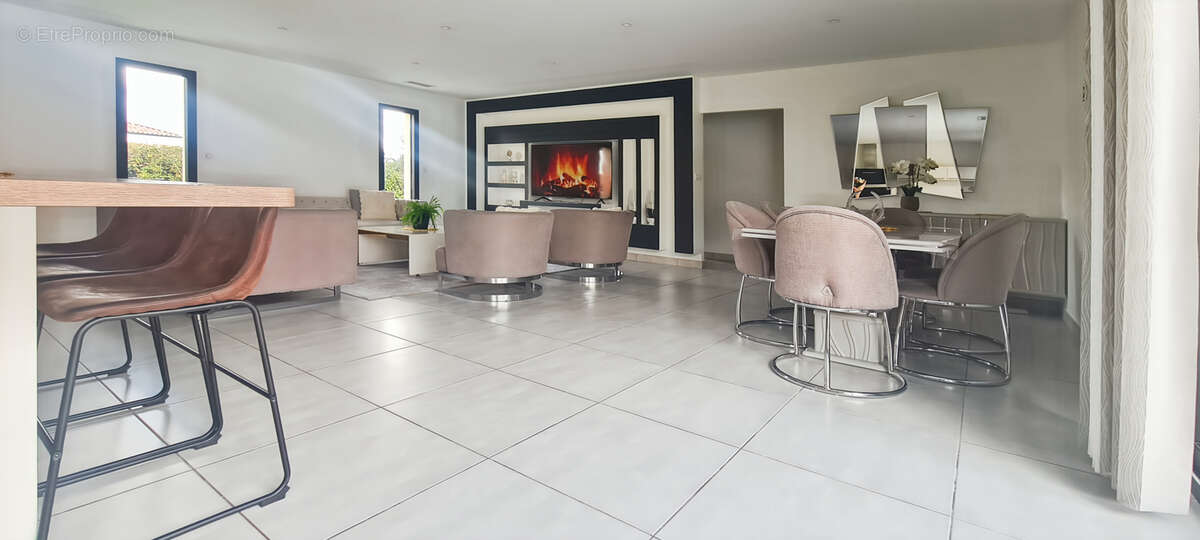 Maison à SALLELES-D&#039;AUDE