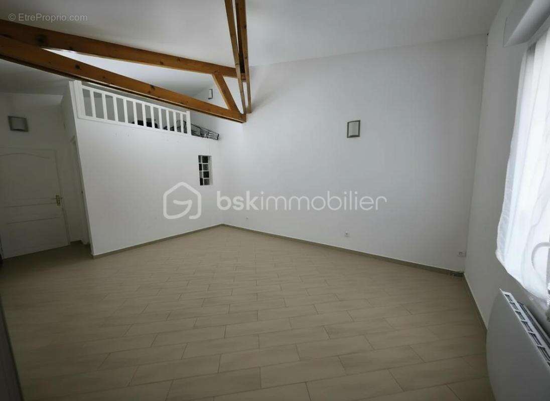 Maison à SAINT-WITZ