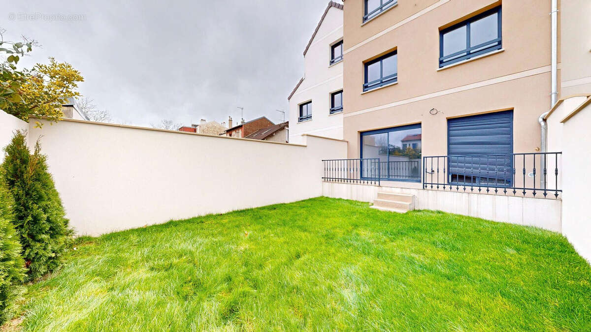 Maison à NANTERRE