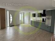 Maison à BEAULIEU-SOUS-LA-ROCHE