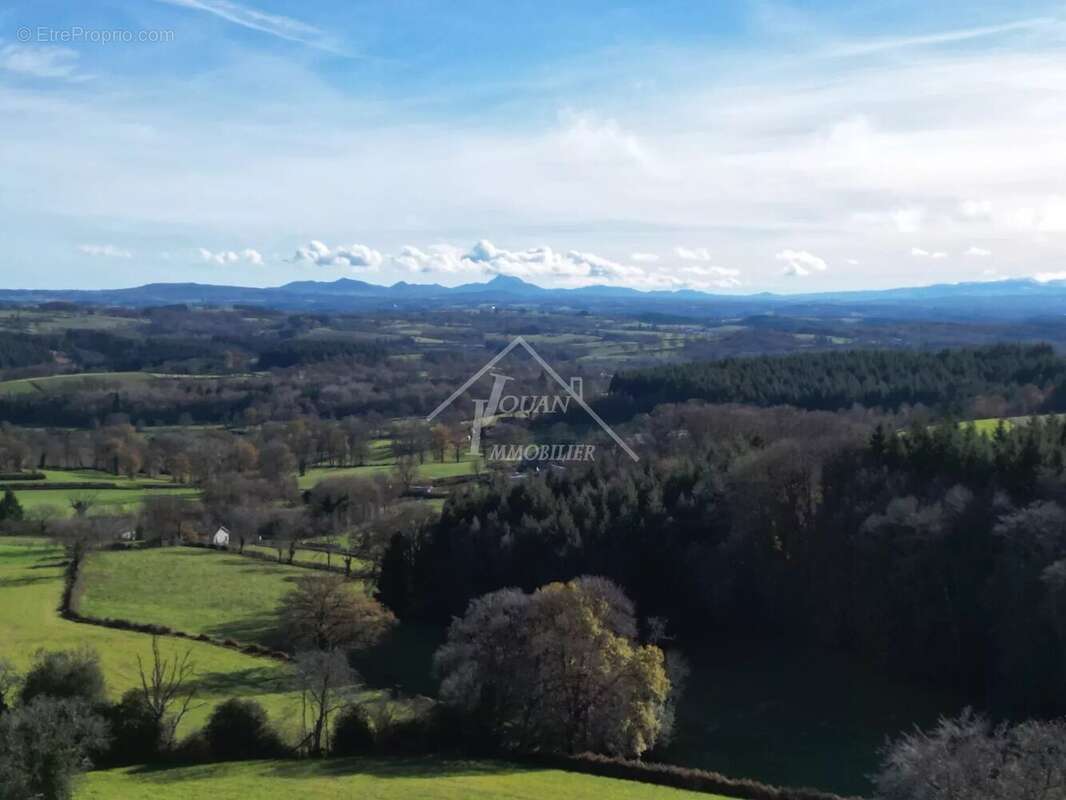 Maison à GOUTTIERES