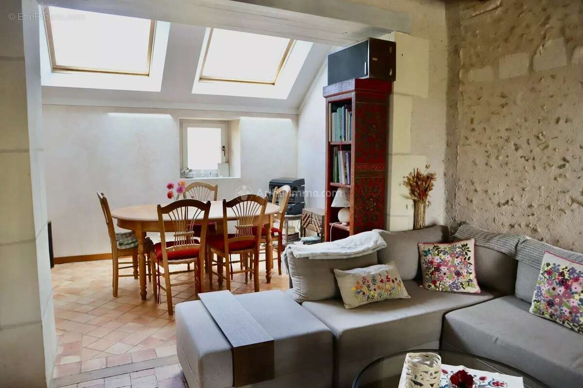 Belle fermette de 140 m2, entièrement restaurée sur plus d'un hectare de terrain. - photo 6