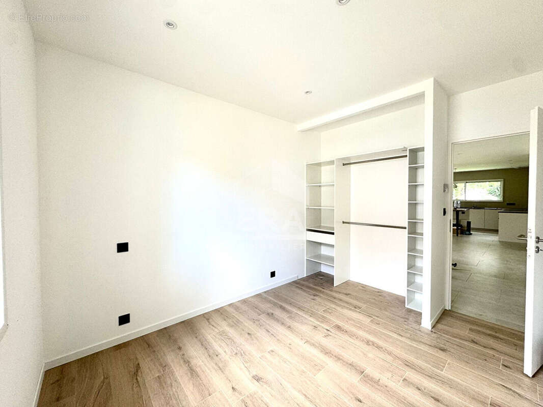 Maison Le Teich 5 pièce(s) 130 m2 - photo 6