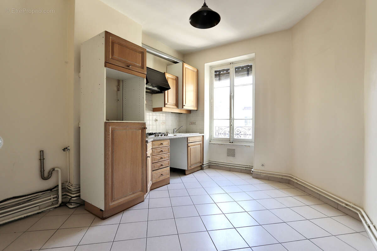 Appartement à LYON-6E