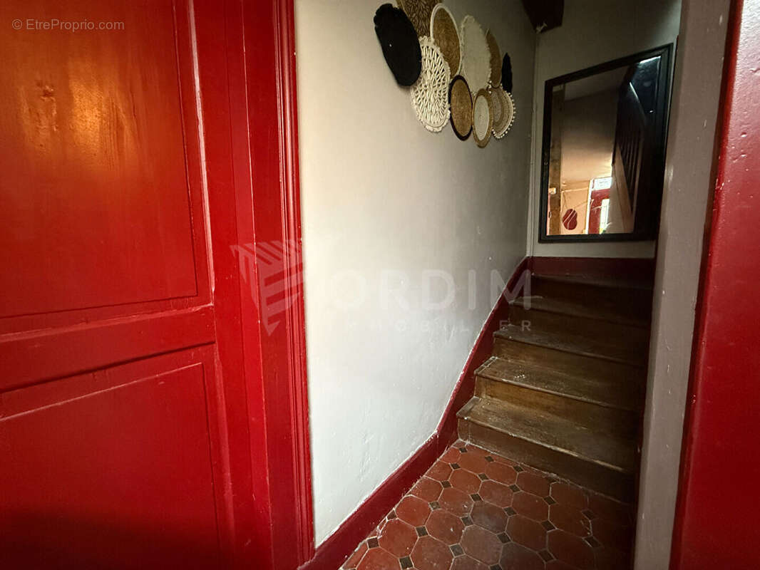 Immeuble de rapport à Cosne Cours Sur Loire - Rentabilité brute actuelle de 8 % - photo 11