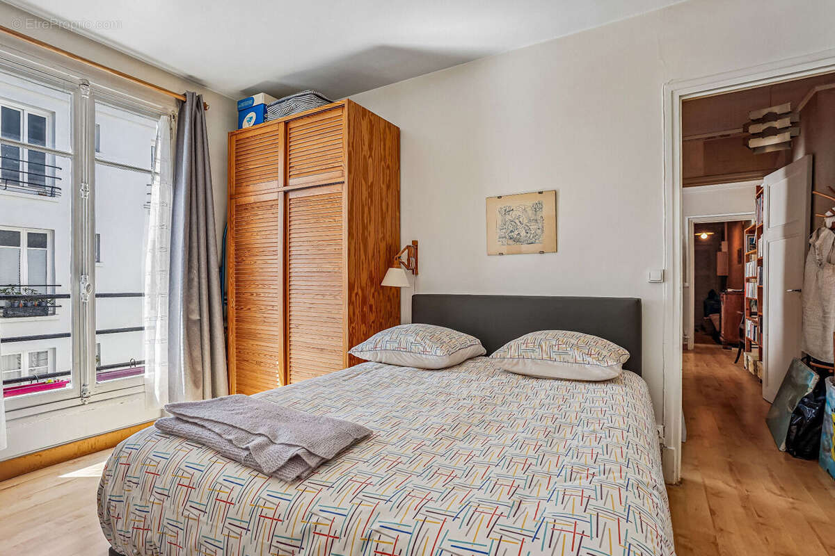 Appartement à PARIS-20E