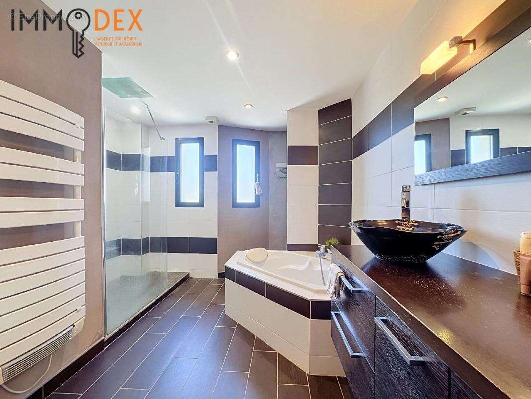 Maison 190 m² à Betheny  - photo 11