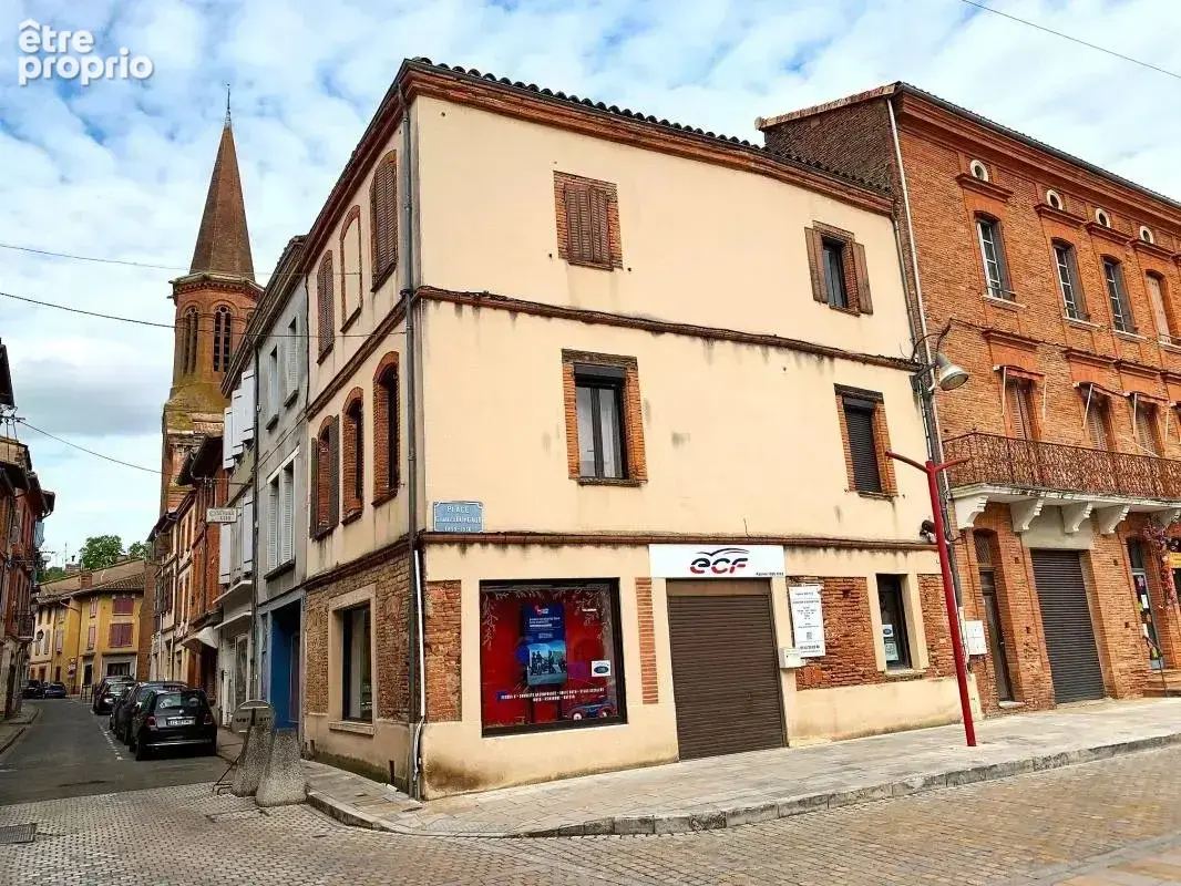 Appartement à VILLEMUR-SUR-TARN