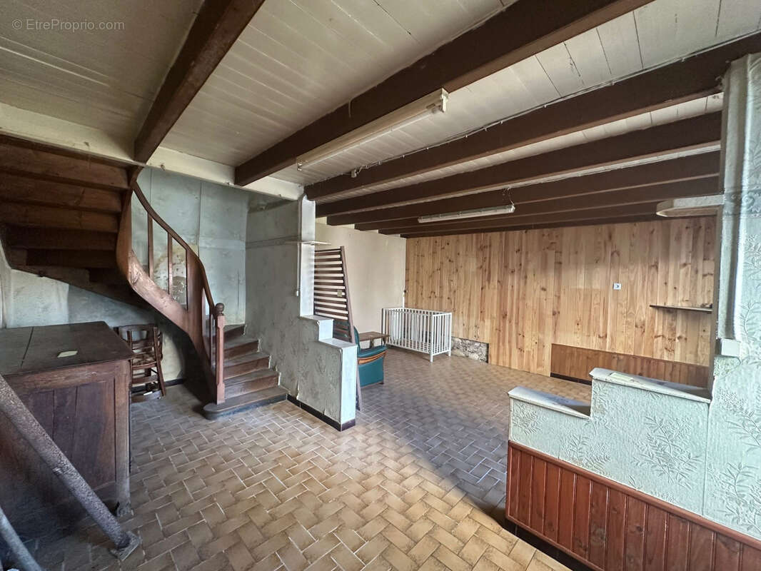 Maison à L'ILE-D'ELLE