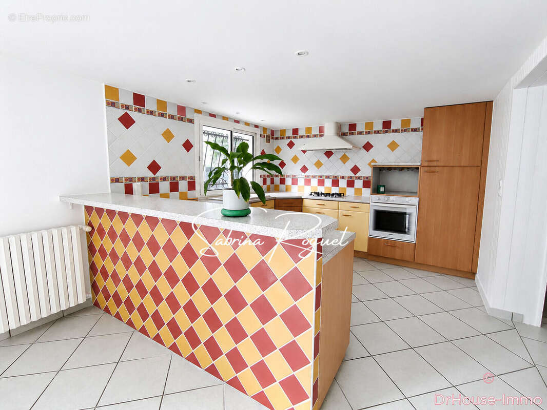 Maison 162 m² à Begles  - photo 3