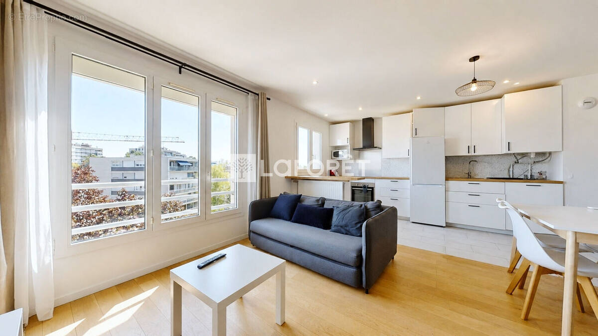 Appartement à VELIZY-VILLACOUBLAY