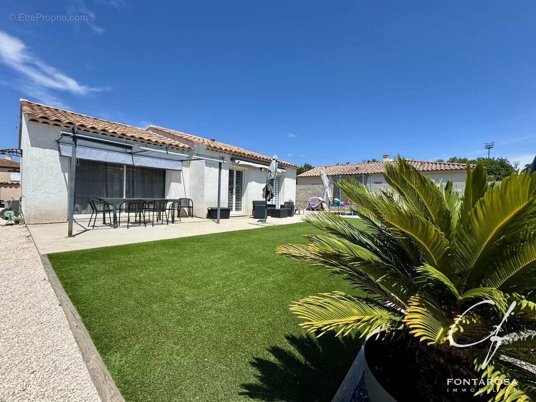 Maison à PUGET-SUR-ARGENS