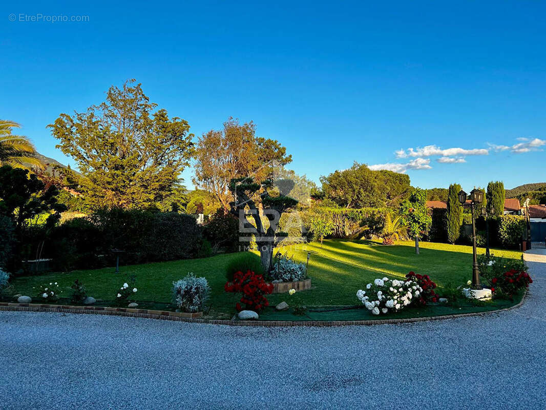 Maison à LES CLUSES