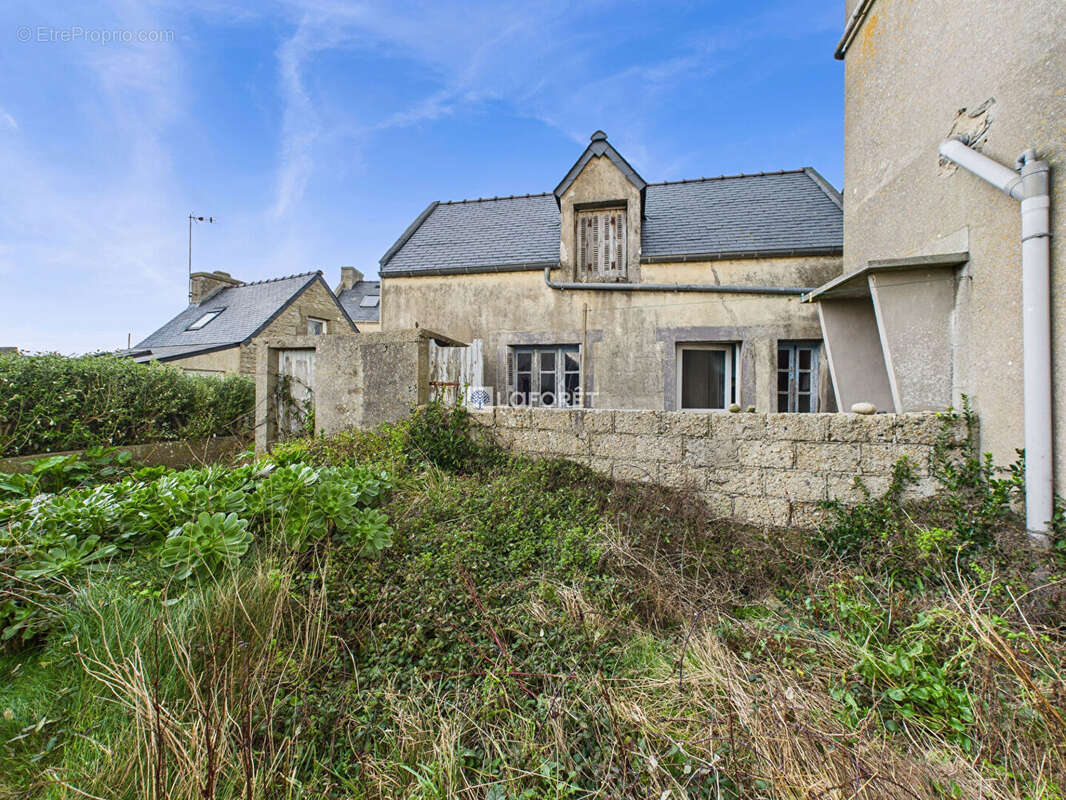 Maison à ILE-DE-SEIN