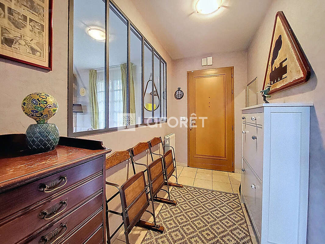 Maison à VERNEUIL-SUR-SEINE