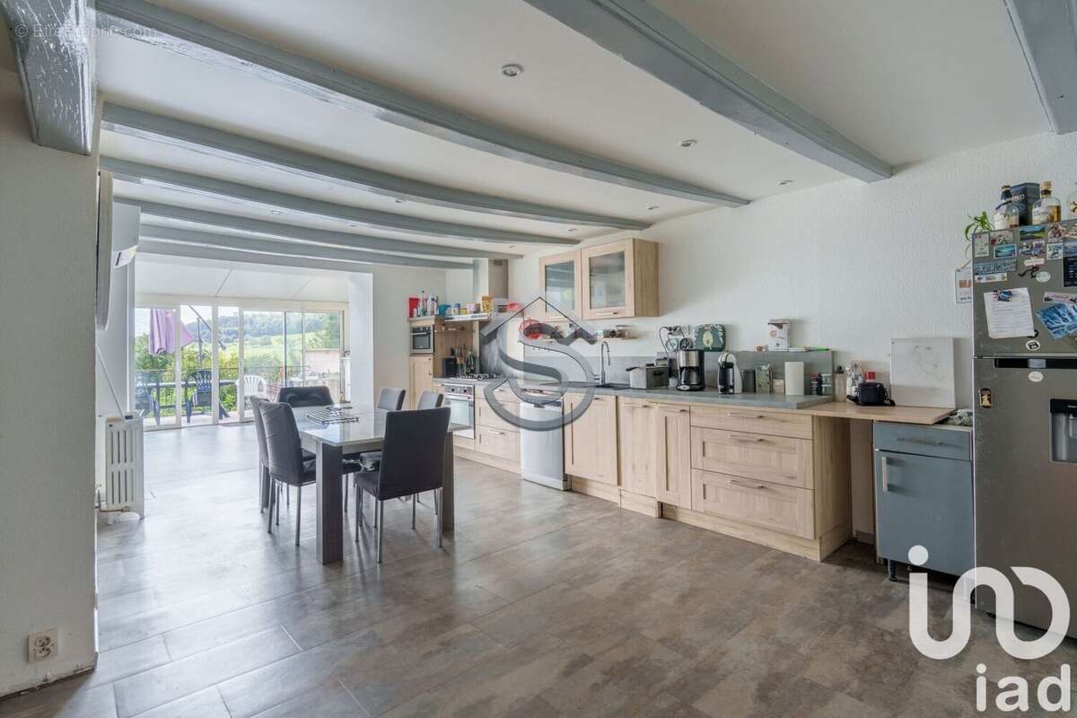 Photo 4 - Maison à COLOMBEY-LES-BELLES