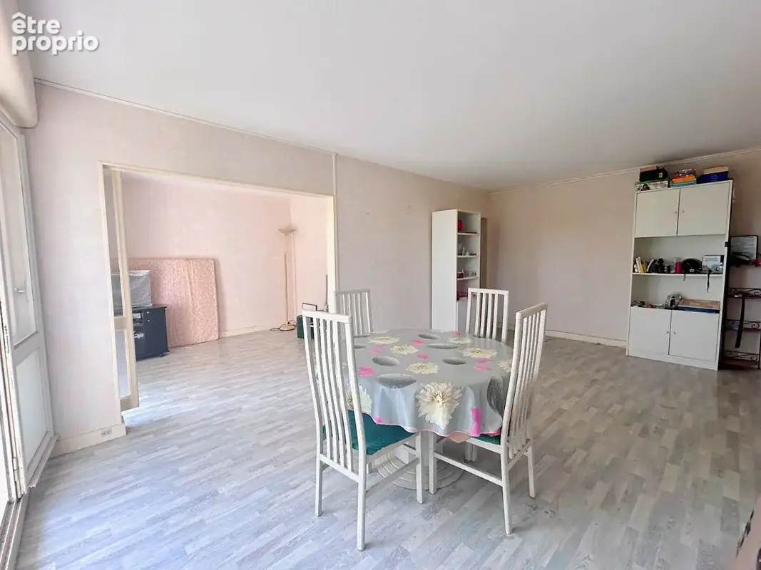 La Rochelle La Corniche - Appartement 80 m² avec vue mer, balcons, parking et ascenseur - photo 8